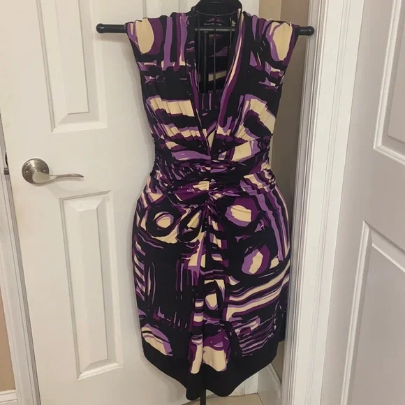 Cute Jones New York Ruched Front Size 6 Multi Color Purple Black Cream SLIMMING - Picture 1 of 11